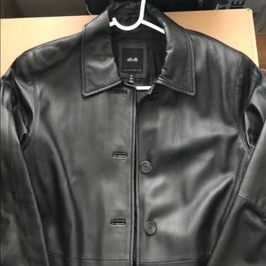 Moving! 📦 Black genuine leather JLC New York Coat